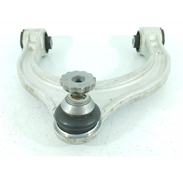 Bandeja Balanca Mercedes C200 Sup Esquerda 2022/2025