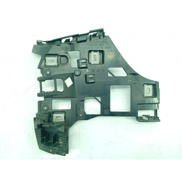 Suporte Parachoque Mercedes C300 Tras Esq 22/25 A2068850101