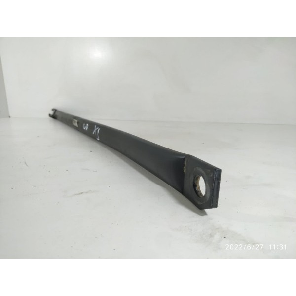 Barra Cofre Motor Bmw X1 Direita 2009/2015 299303201 Direito