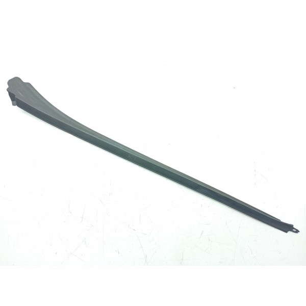 Guarnicao Parabrisa Mercedes C200 C300 Esq 2022 A2066900100