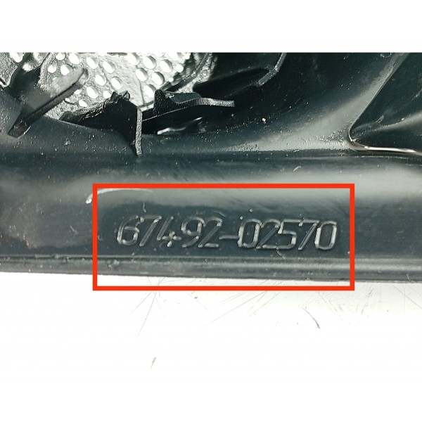 Moldura Interna Retrovisor Corolla Esq 2015/2018 6749202570 Preto