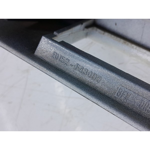 Friso Tampa Traseira Freelander 2 2008/2015 Bh52f43400 Det Branco