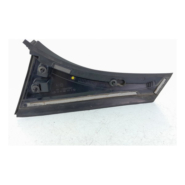 Moldura Tampa Traseira Mercedes Gla200 Dir 14/19 A1567900488