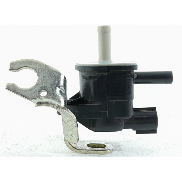 Valvula Canister Toyota Corolla 2015/2018 9091012276