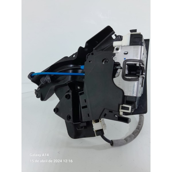 Fechadura Mercedes C180 Traseira Dir 2008/2014 A2047331808