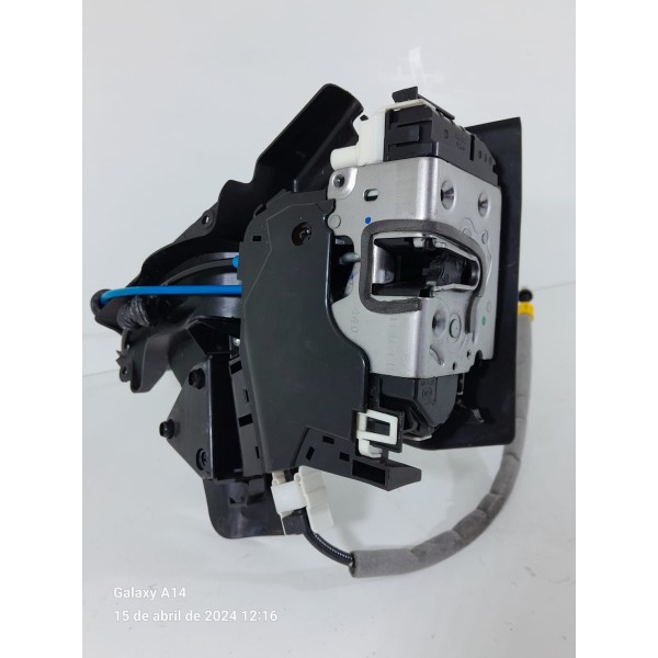 Fechadura Mercedes C180 Traseira Dir 2008/2014 A2047331808