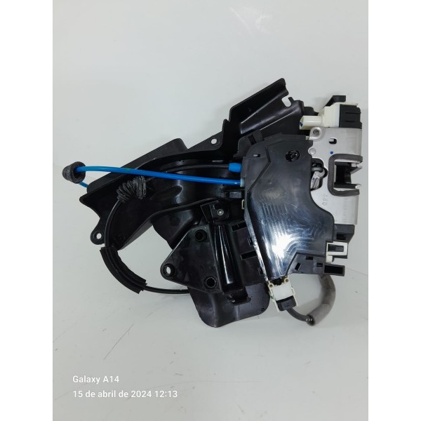 Fechadura Mercedes C180 Traseira Dir 2008/2014 A2047331808