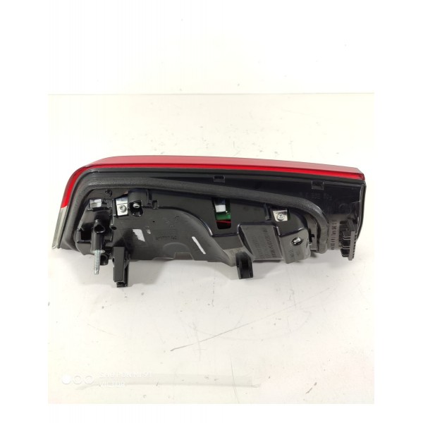 Lanterna Bmw 320 330 Direita G20 2019/2023 H8742045410 Direito/passageiro Vermelho