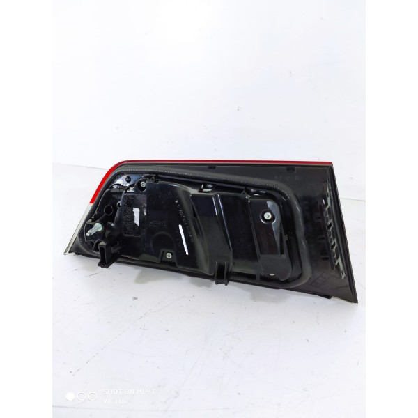 Lanterna Bmw 320 330 Direita G20 2019/2023 H8742045410 Direito/passageiro Vermelho