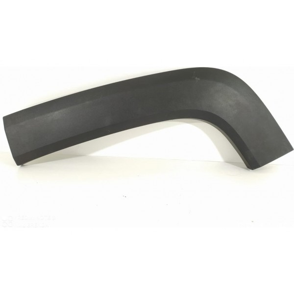 Moldura Jeep Renegade Traseira Esquerda 2015/2021 Detalhe