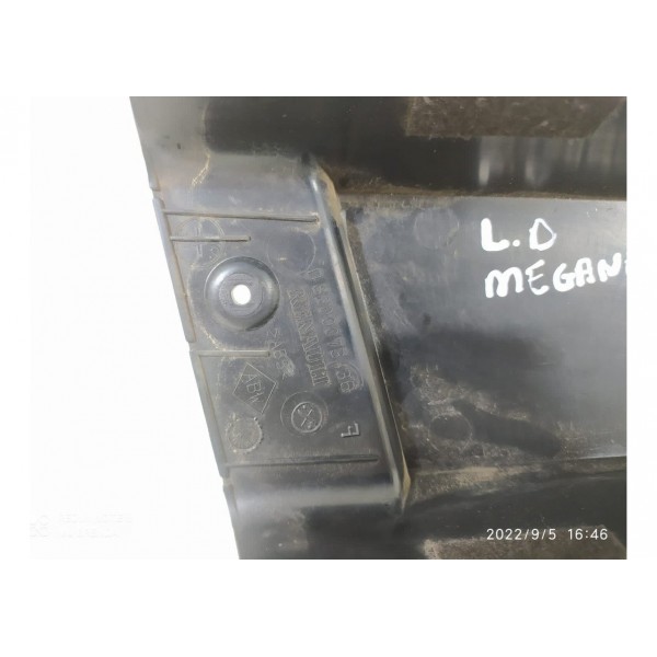 Moldura Coluna A Megane 2010 Dianteira Direita Det Original