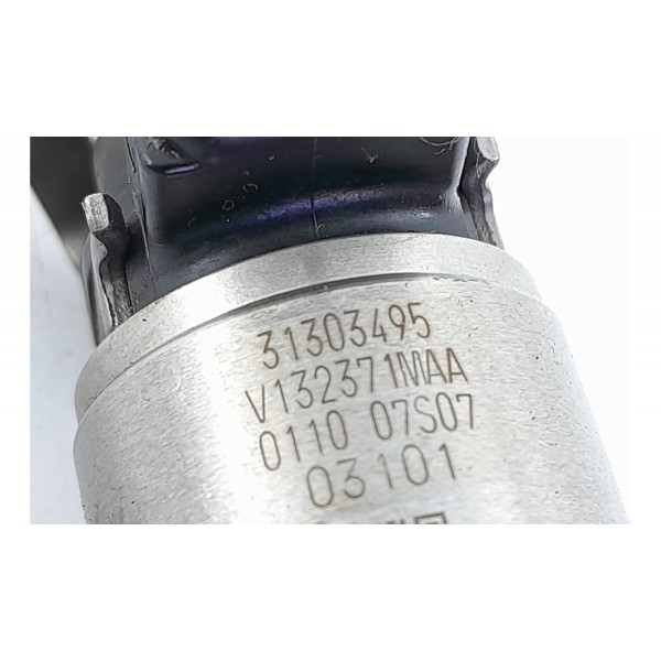 Bico Injetor Volvo V40 V60 S60 Xc60 T5 2.0 14/2017 31303495