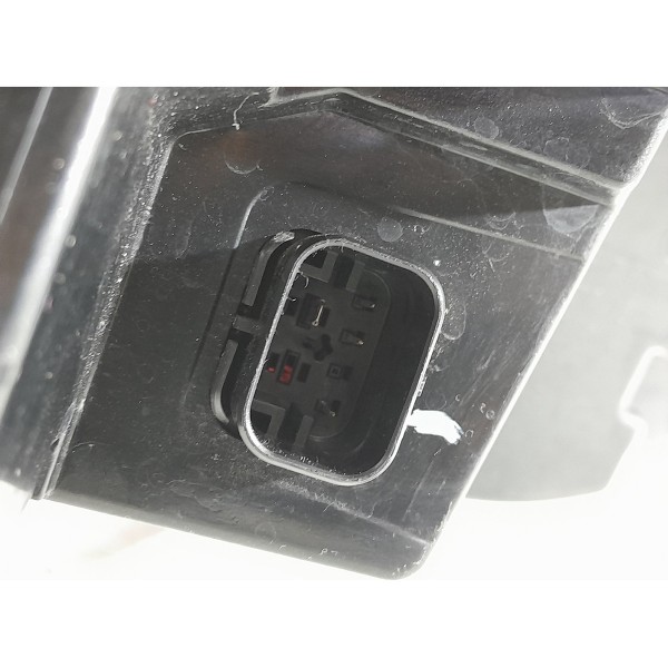 Lanterna Bmw 320 330 G20 Esquerda 2019 2020/2025 21526201 Esquerdo/motorista Água