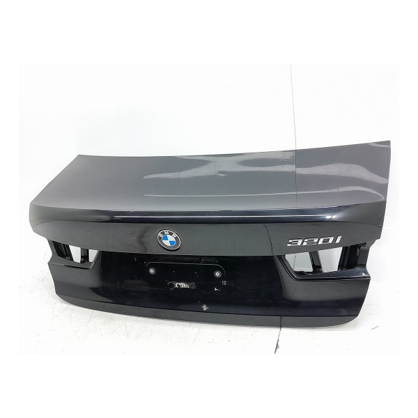 Tampa Traseira Bmw 320i 2019/2025 Lisa Preto