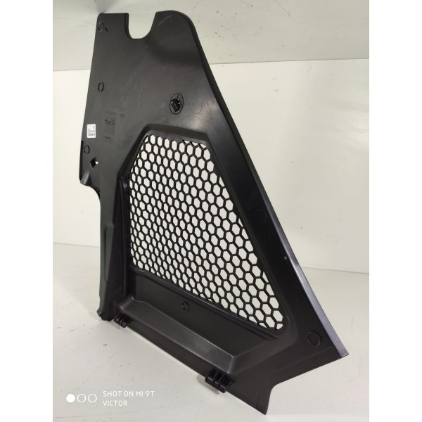 Canto Churrasqueira Bmw 320 330 Dir G20 2019/25 51717427847 Preto