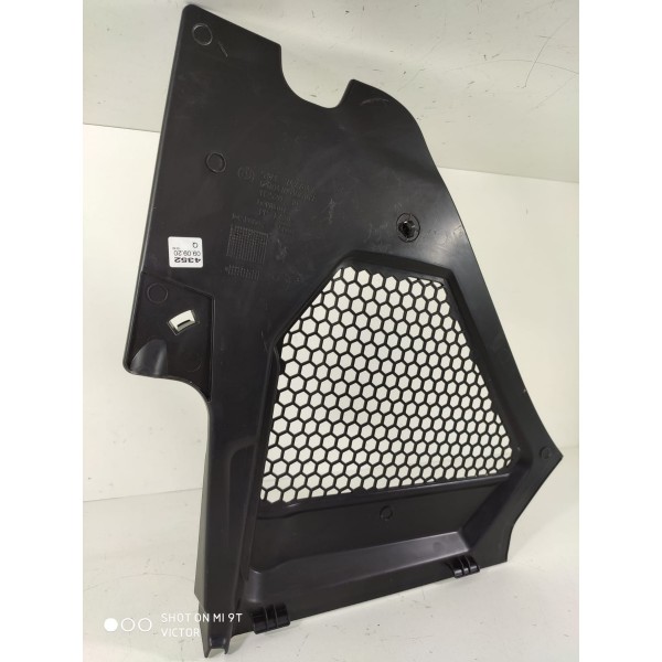 Canto Churrasqueira Bmw 320 330 Dir G20 2019/25 51717427847 Preto