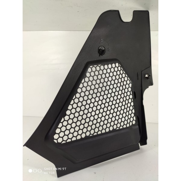 Canto Churrasqueira Bmw 320 330 Dir G20 2019/25 51717427847 Preto