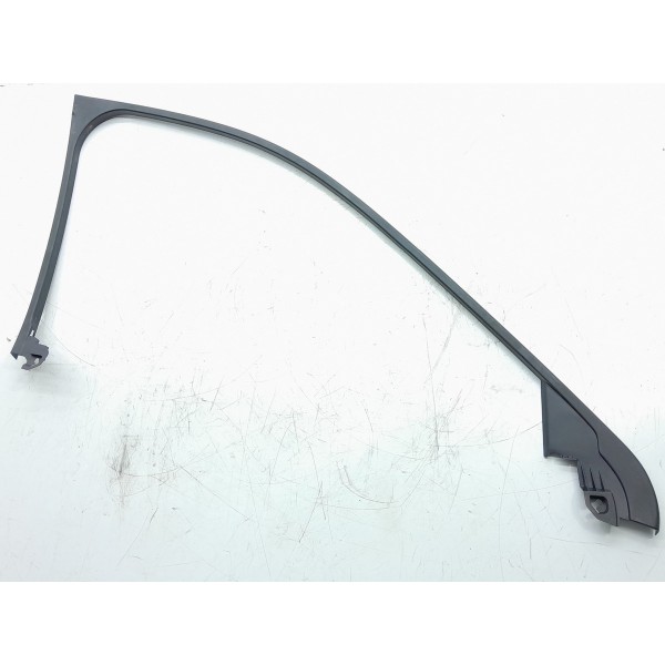 Moldura Interna Porta Territory Dianteira Esquerda 2021/2025 Preto