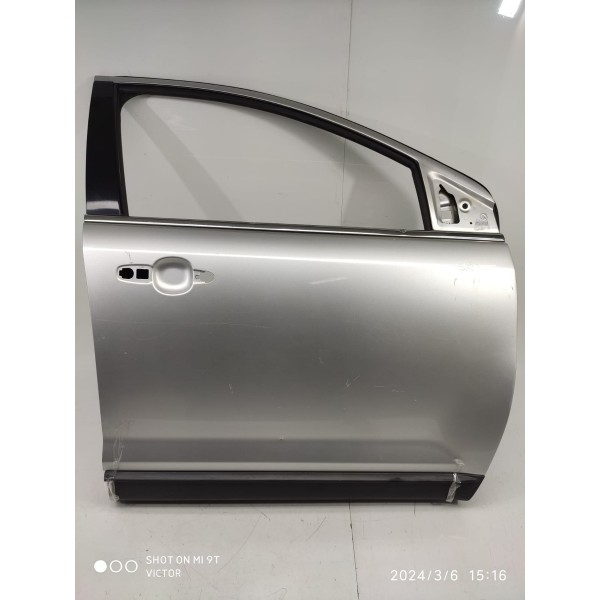 Porta Ford Edge Dianteira Direita 2009/2014 Lisa Dianteira Direita Prateado