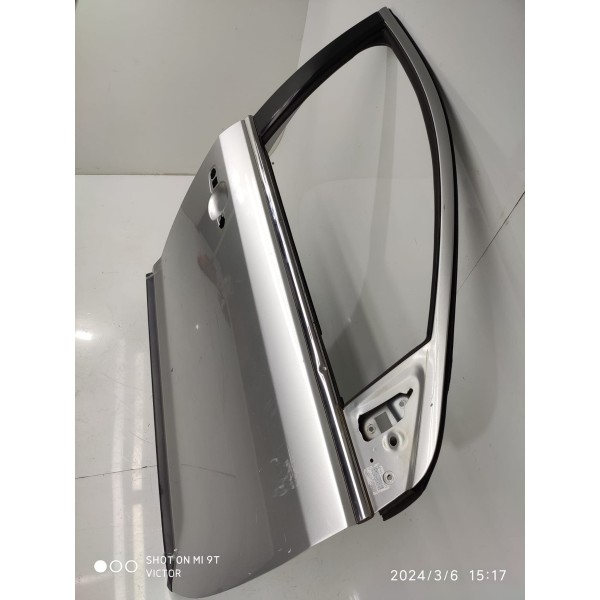 Porta Ford Edge Dianteira Direita 2009/2014 Lisa Dianteira Direita Prateado