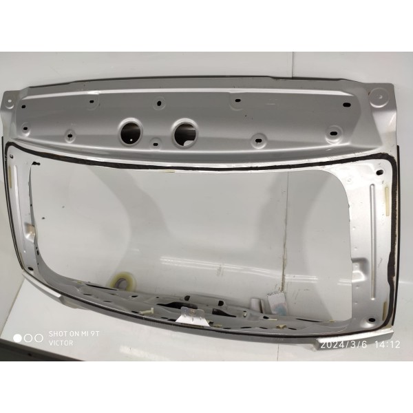 Tampa Traseira Ford Edge 2009/2014 Lisa Prateado