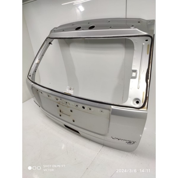 Tampa Traseira Ford Edge 2009/2014 Lisa Prateado