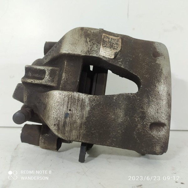 Pinça Tcross Dianteira Direita 2018/2024 Orig