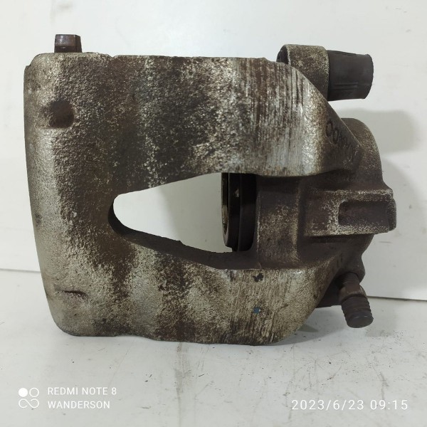 Pinça Tcross Traseira Direita 2018/2024