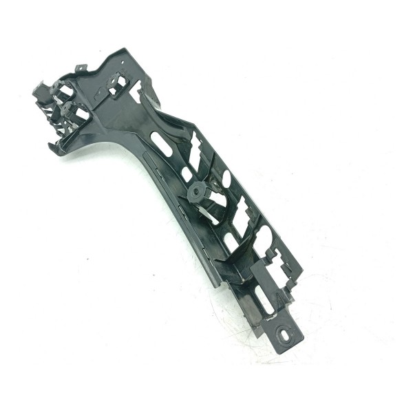 Suporte Guia Parachoque Bmw 320 Tras Esq 2019/25 51125a1bf91
