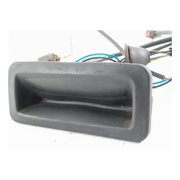 Macaneta Tampa Traseira Freelander 2 2007/2015 Yuz500020