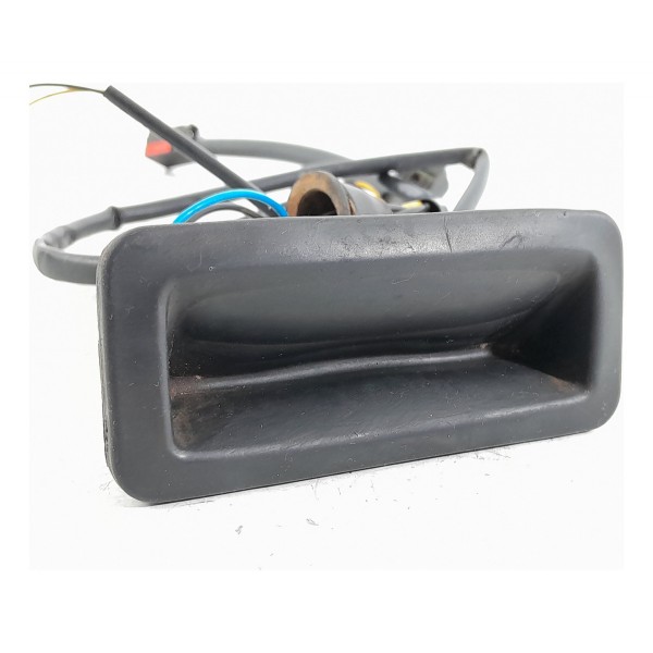 Macaneta Tampa Traseira Freelander 2 2007/2015 Yuz500020