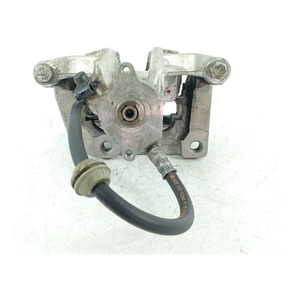 Pinca Bmw 320 G20 Traseira Esquerda 2019 2020/2025 Original