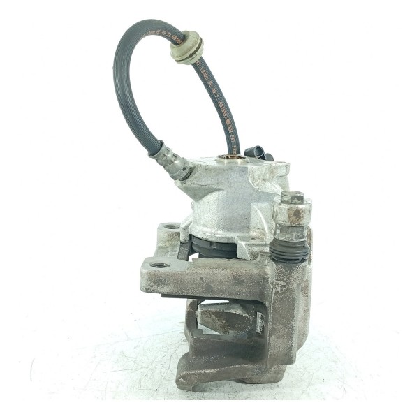 Pinca Bmw 320 G20 Traseira Esquerda 2019 2020/2025 Original