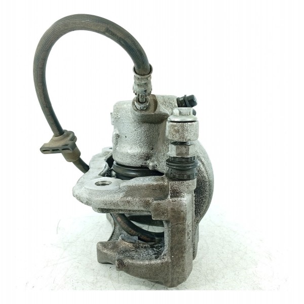 Pinca Bmw 320 G20 Dianteira Esquerda 2019 2020/2025 Original