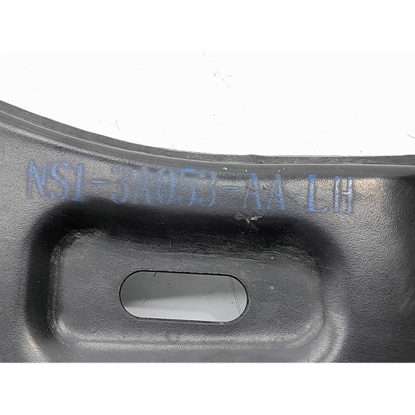 Balanca Bandeja Territory Dianteira Esquerd 21/25 Ns13a053aa