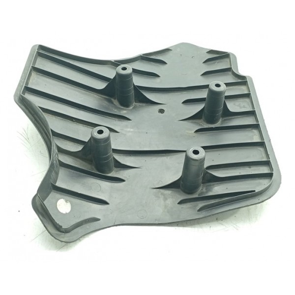 Protecao Bandeja Bmw 320 G20 Tras Esquerda 2019/2025 6876803