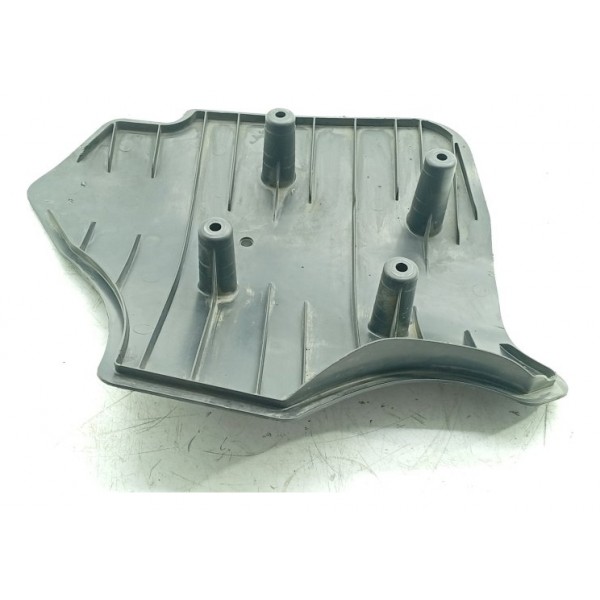 Protecao Bandeja Bmw 320 G20 Tras Esquerda 2019/2025 6876803