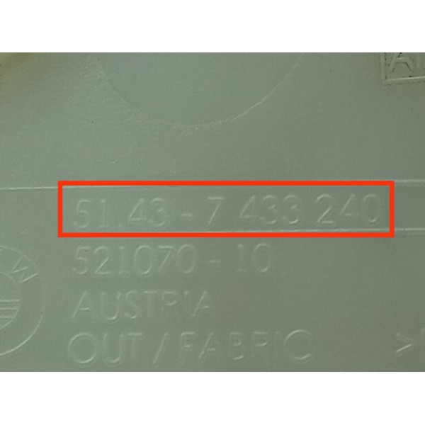 Moldura Coluna Parabrisa Bmw 320 330 Dir 19/25 51437433240 Cáqui