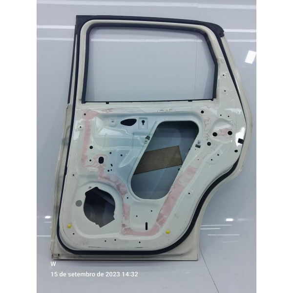 Porta Traseira Direita Spin Activ  2015/2018 Traseira Direita Bege