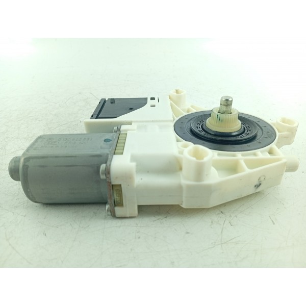 Motor Maquina Vidro Toro Diant Direito 2016/2021 C61643101