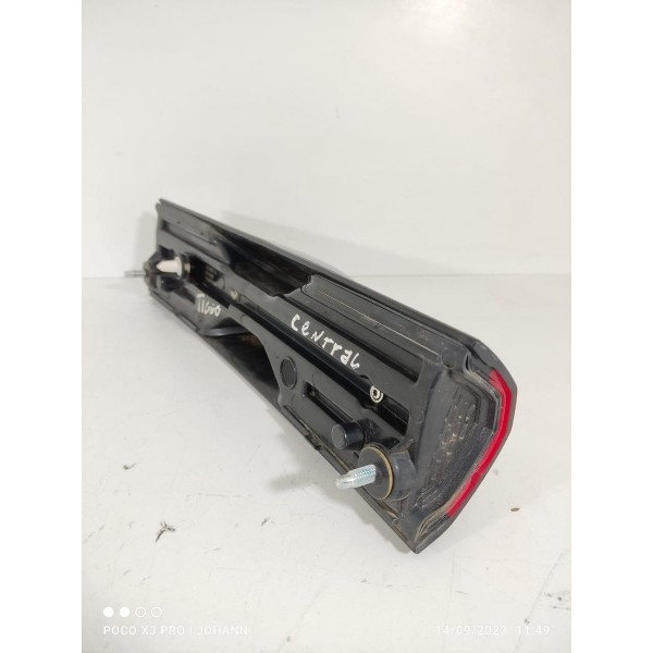 Aplique Tampa Traseira Tiggo 8 2019/2022 605000205 Ambos Lados Vermelho