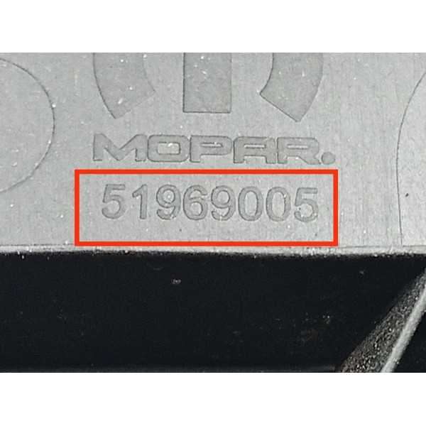 Suporte Guia Parachoque Toro Traseiro Esq 2016/2021 51969005