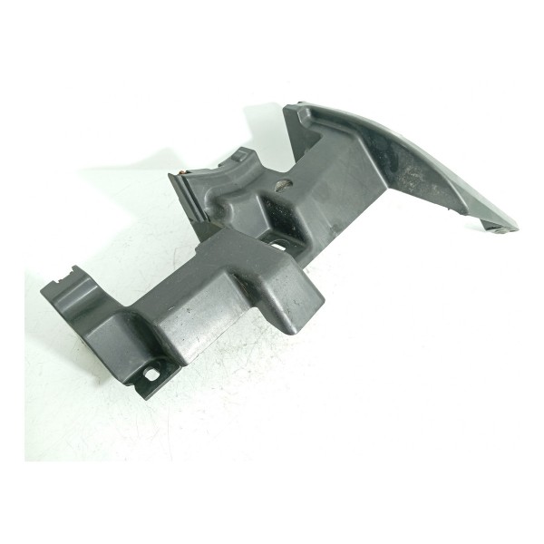 Suporte Guia Parachoque Toro Traseira Dir 2016/2021 51969004