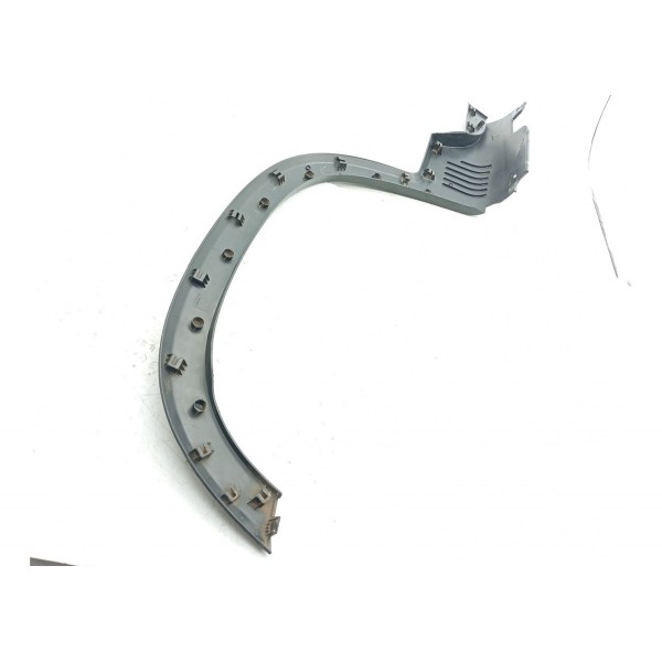 Moldura Paralama Toro Traseira Esquerda 16/21 1002216300 Preto