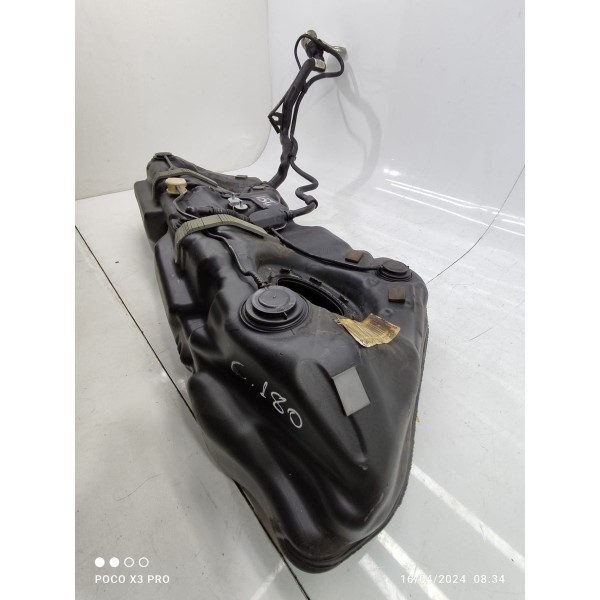 Tanque Combustivel Mercedes C180 C200 2008/2014 2044706001