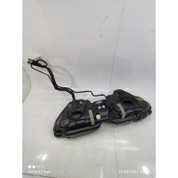 Tanque Combustivel Mercedes C180 C200 2008/2014 2044706001