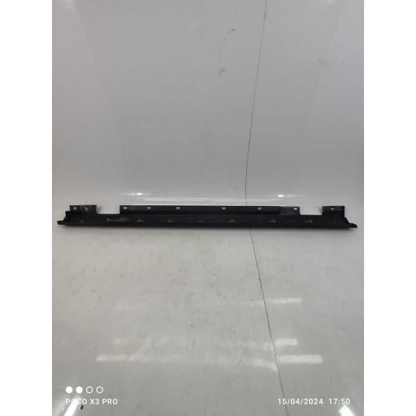 Spoiler Lateral Mercedes C180 C200 Direito 08/14 A2046900440 Preto