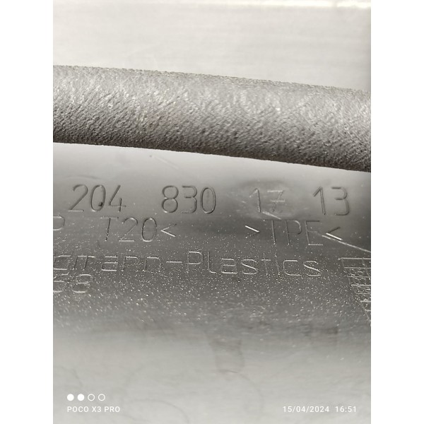 Grade Parabrisa Mercedes C180 C200 2008/2014 Det A2048301713 Preto Fosco