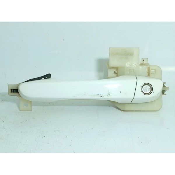 Macaneta Externa Porta Hyundai Creta Diant Esquerda 2017/21 Branco Dianteira