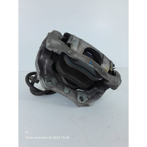 Pinca Peugeot 2008 208 Dianteira Direita 2019/2024